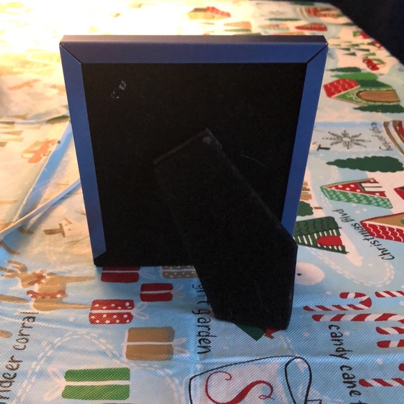 🎁🛍️ 3x2 Christmas Picture Frame - Picture 2 of 3